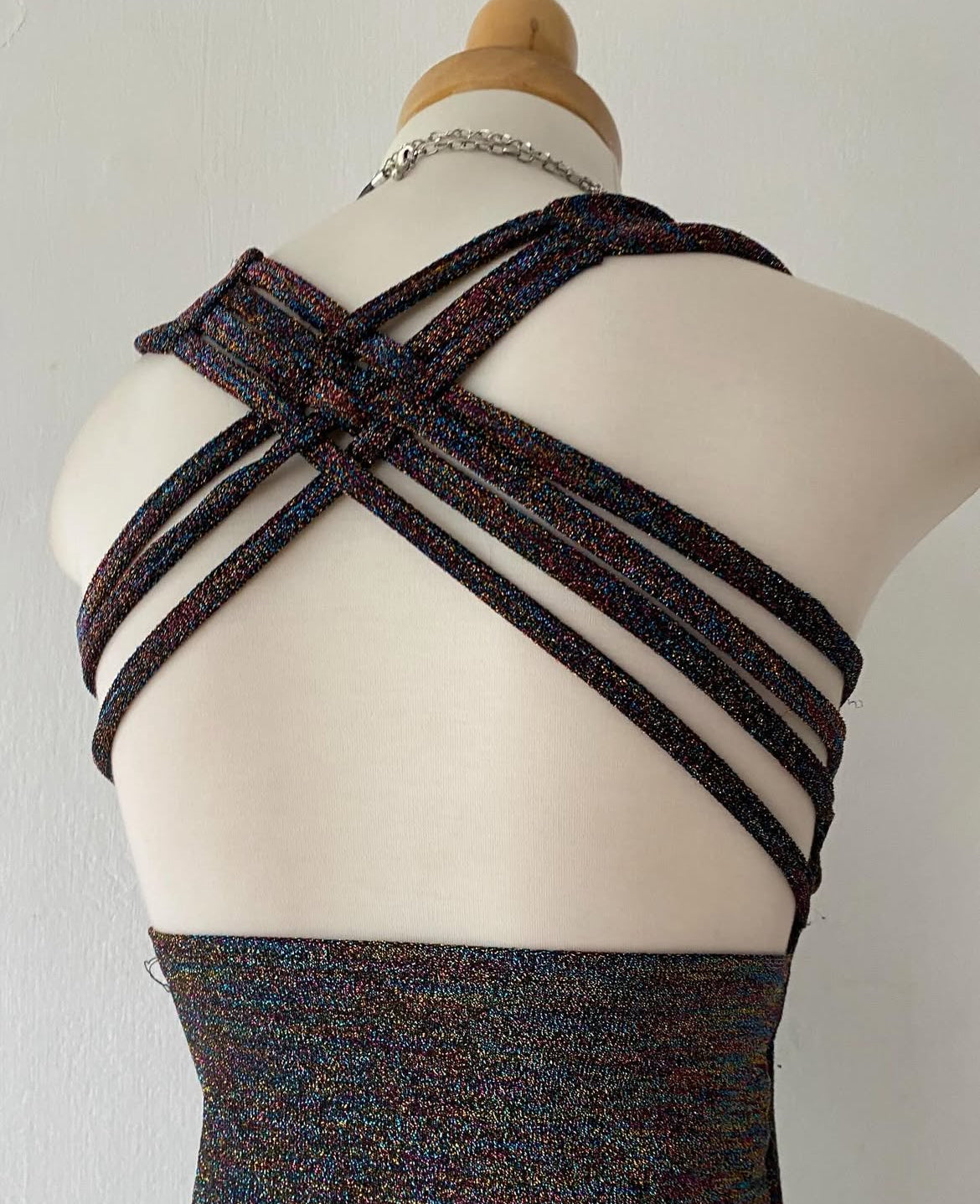 Iridescent waist-high top