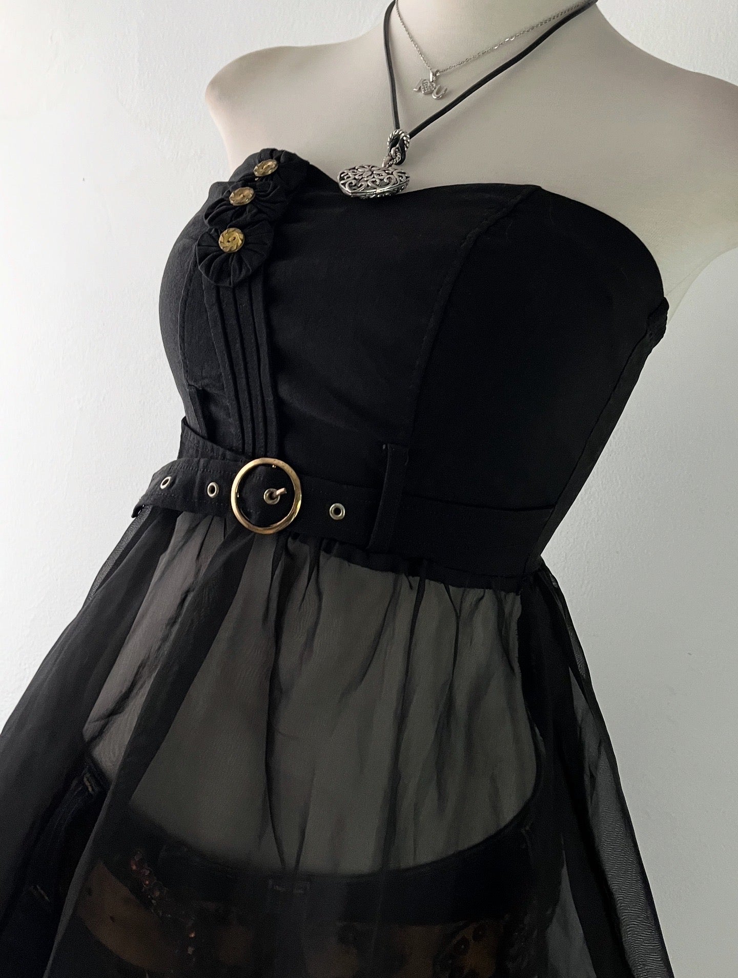 Gothic top with belt