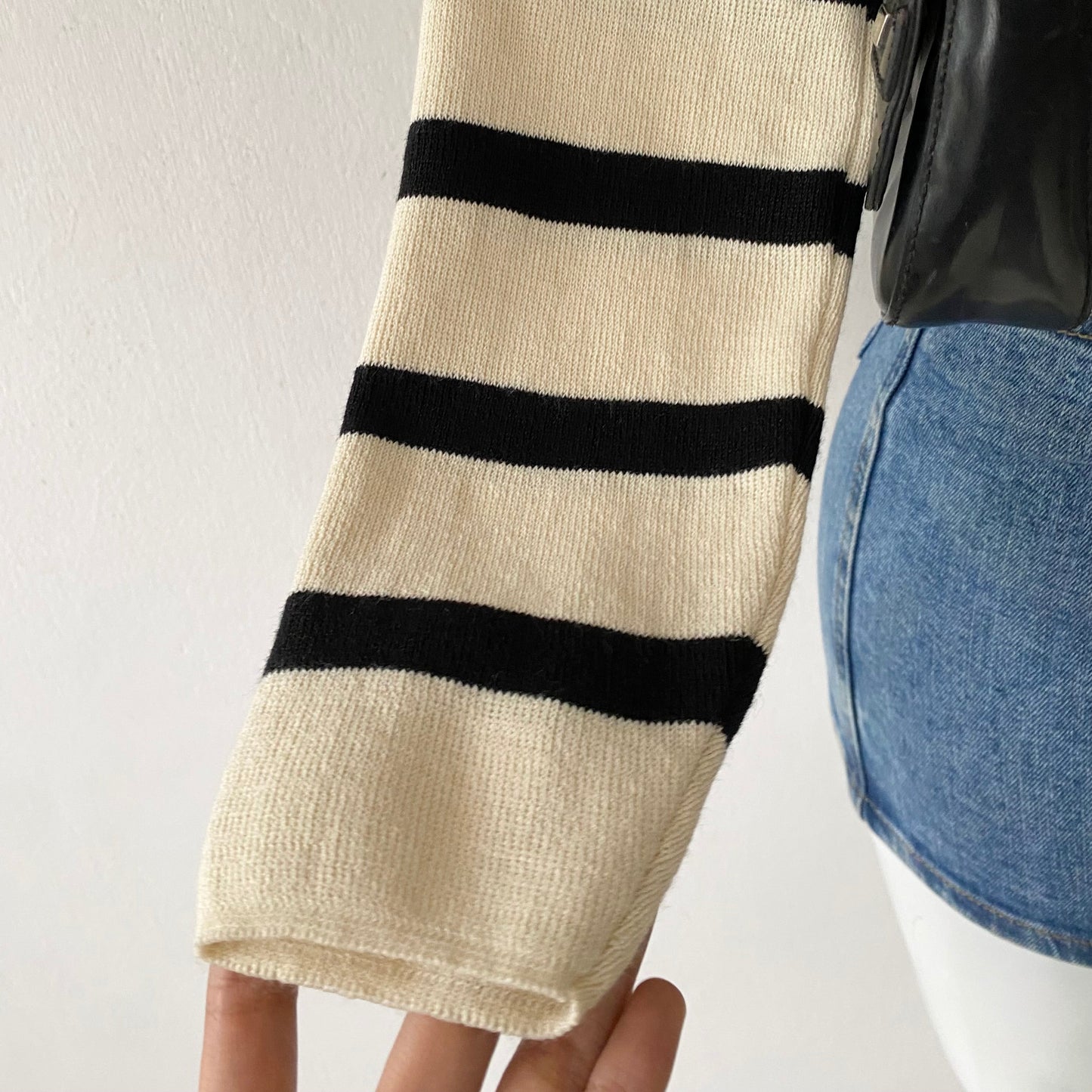 Long-sleeved striped knit top