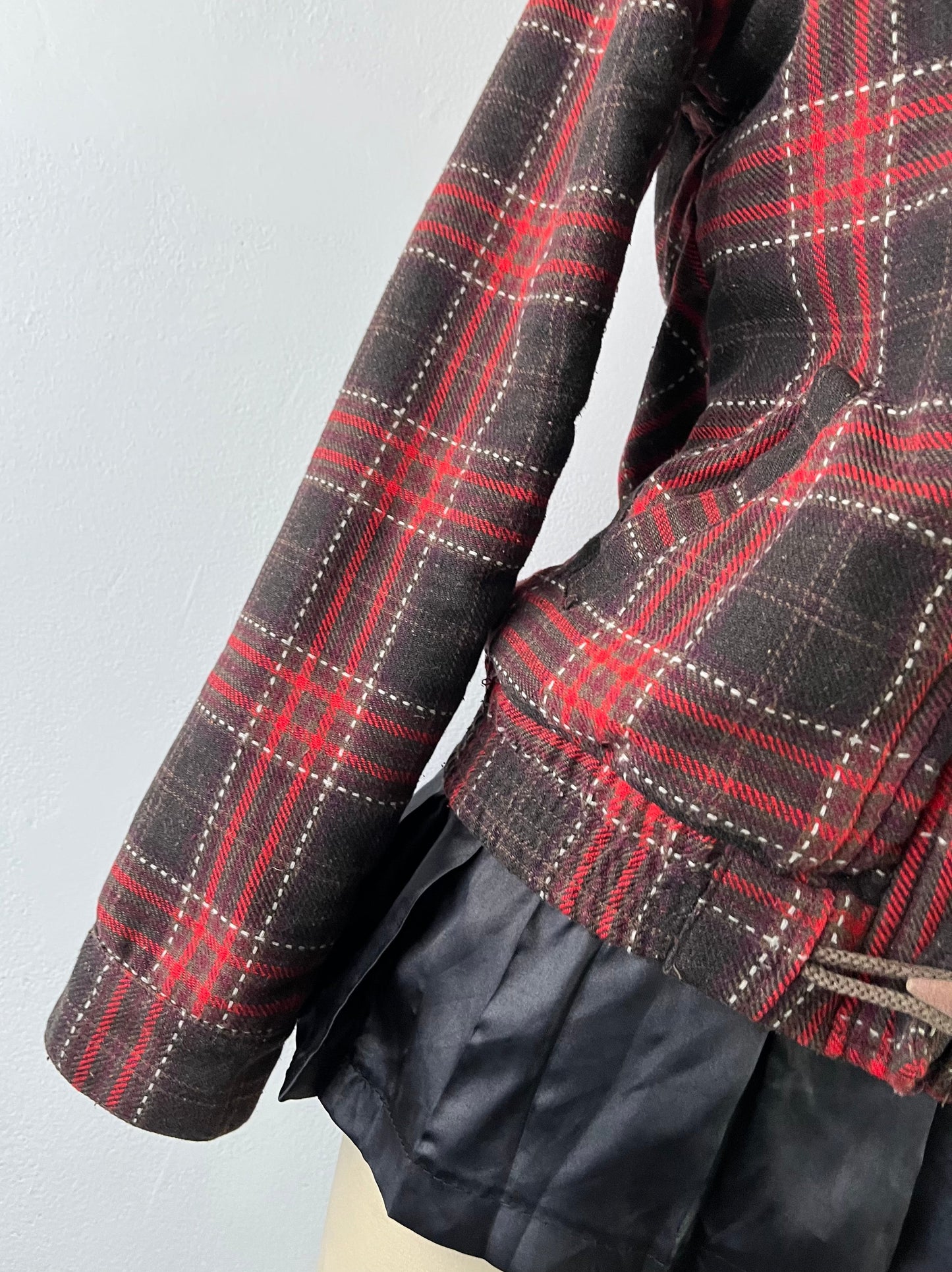 Checked jacket with warm inner lining and hood