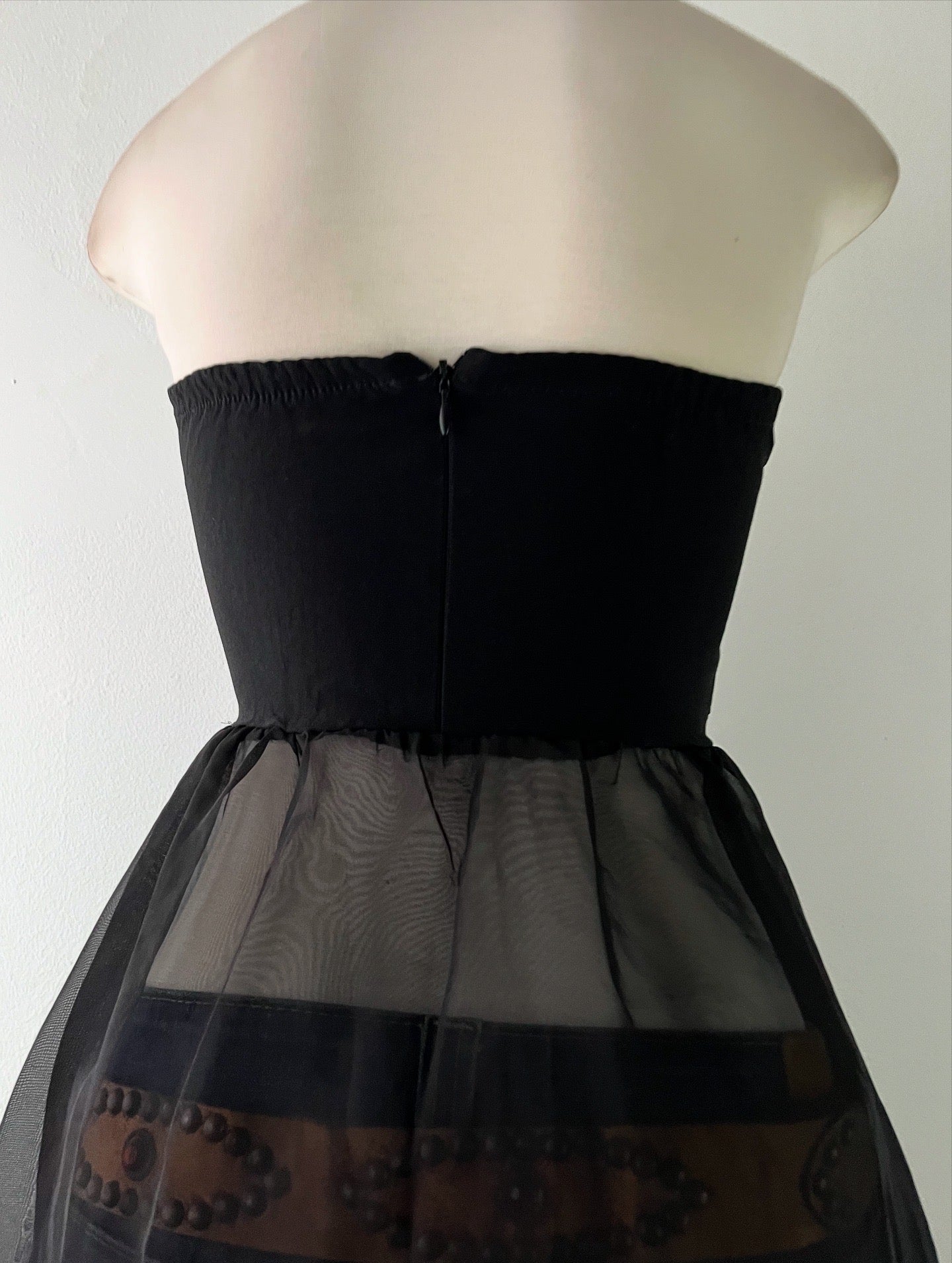 Gothic top with belt
