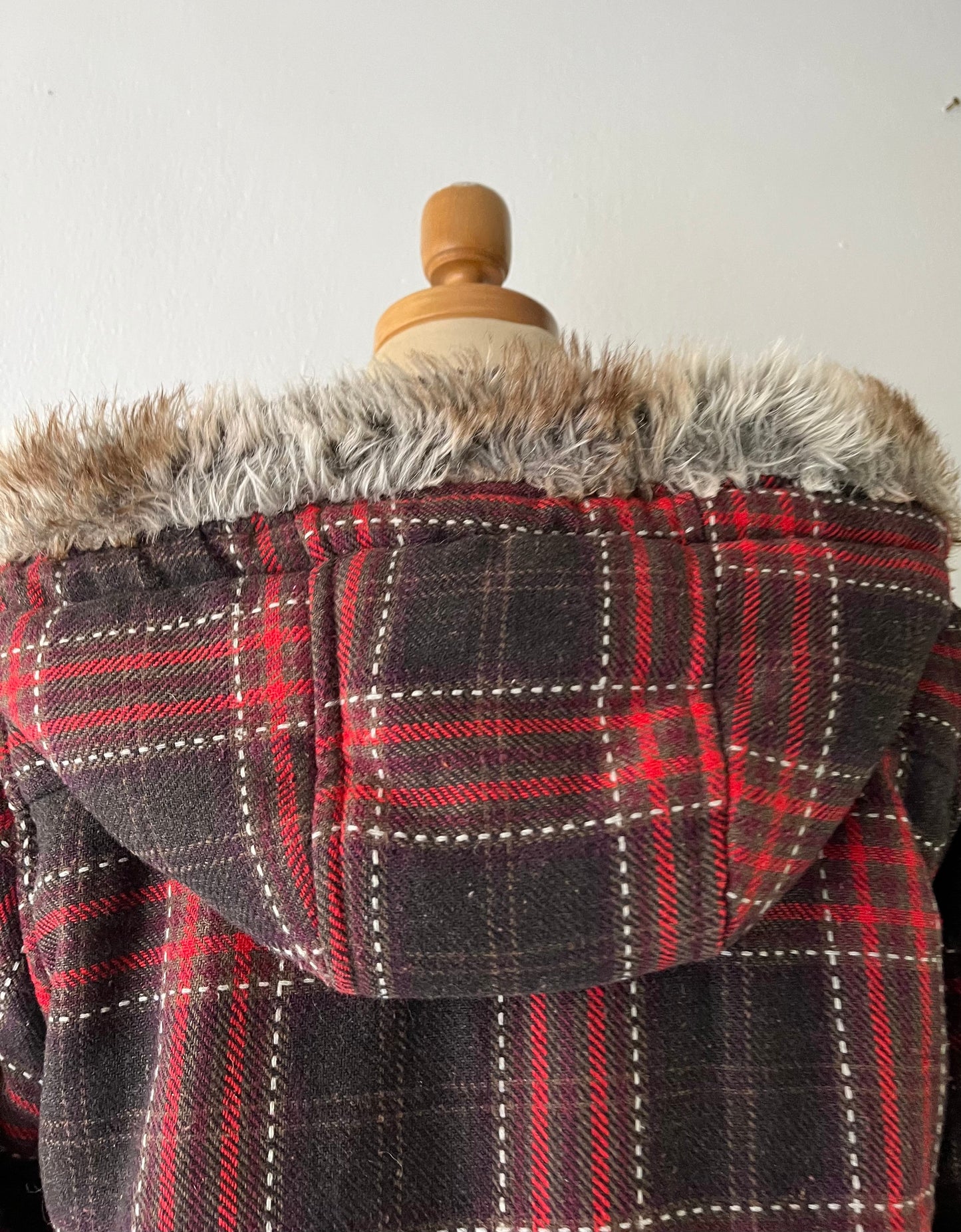 Checked jacket with warm inner lining and hood