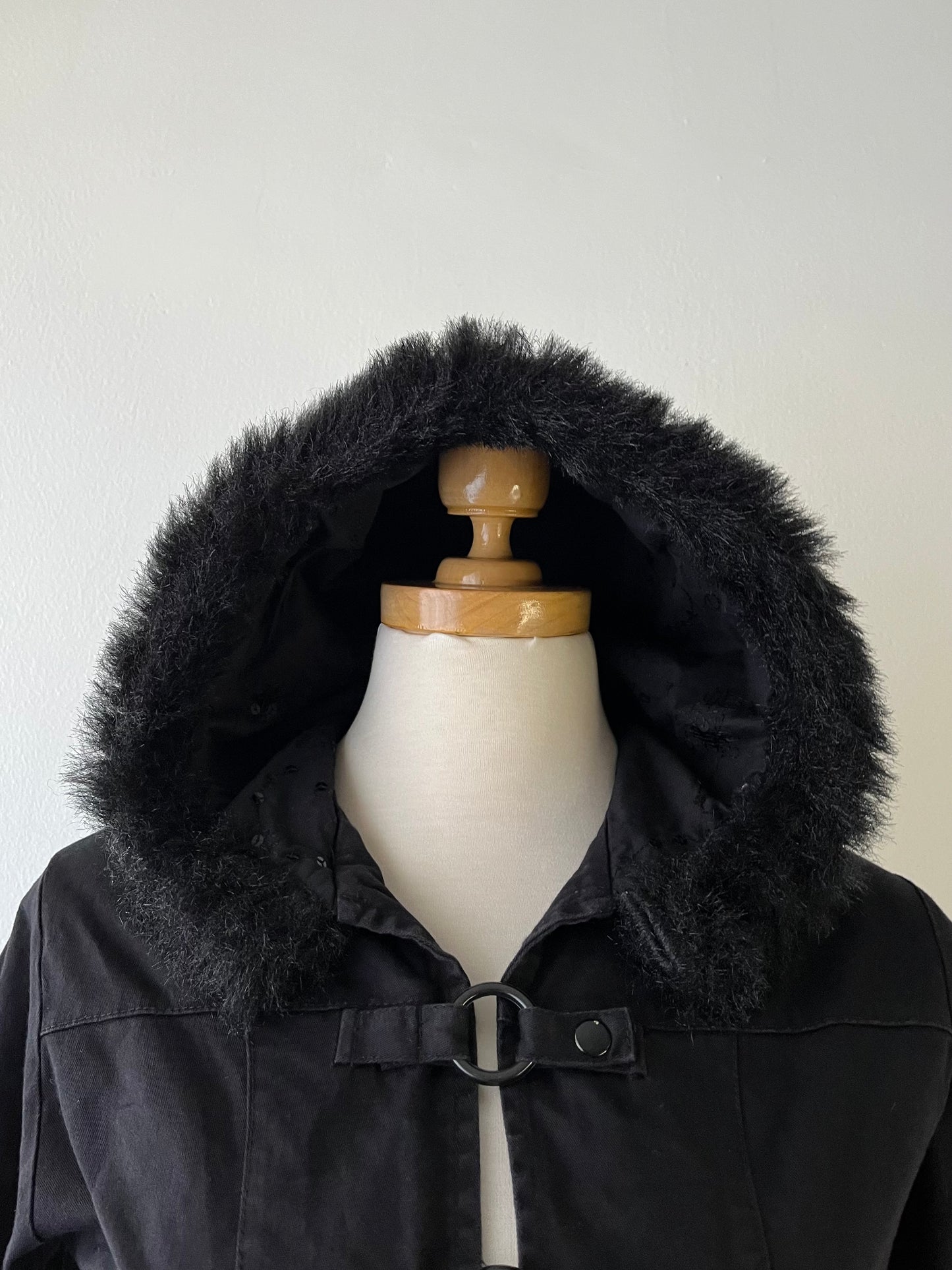 Waist jacket with hood