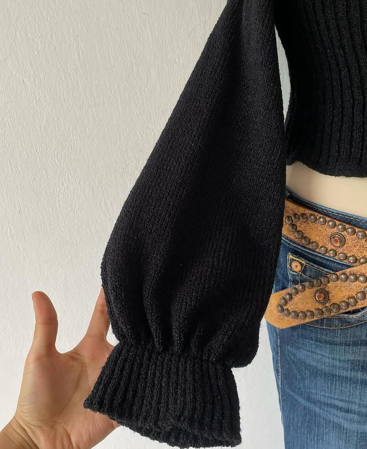 Off shoulder sweater black