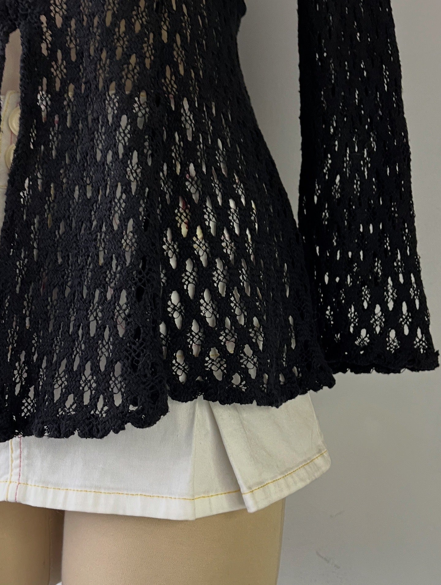 Knitted black top
