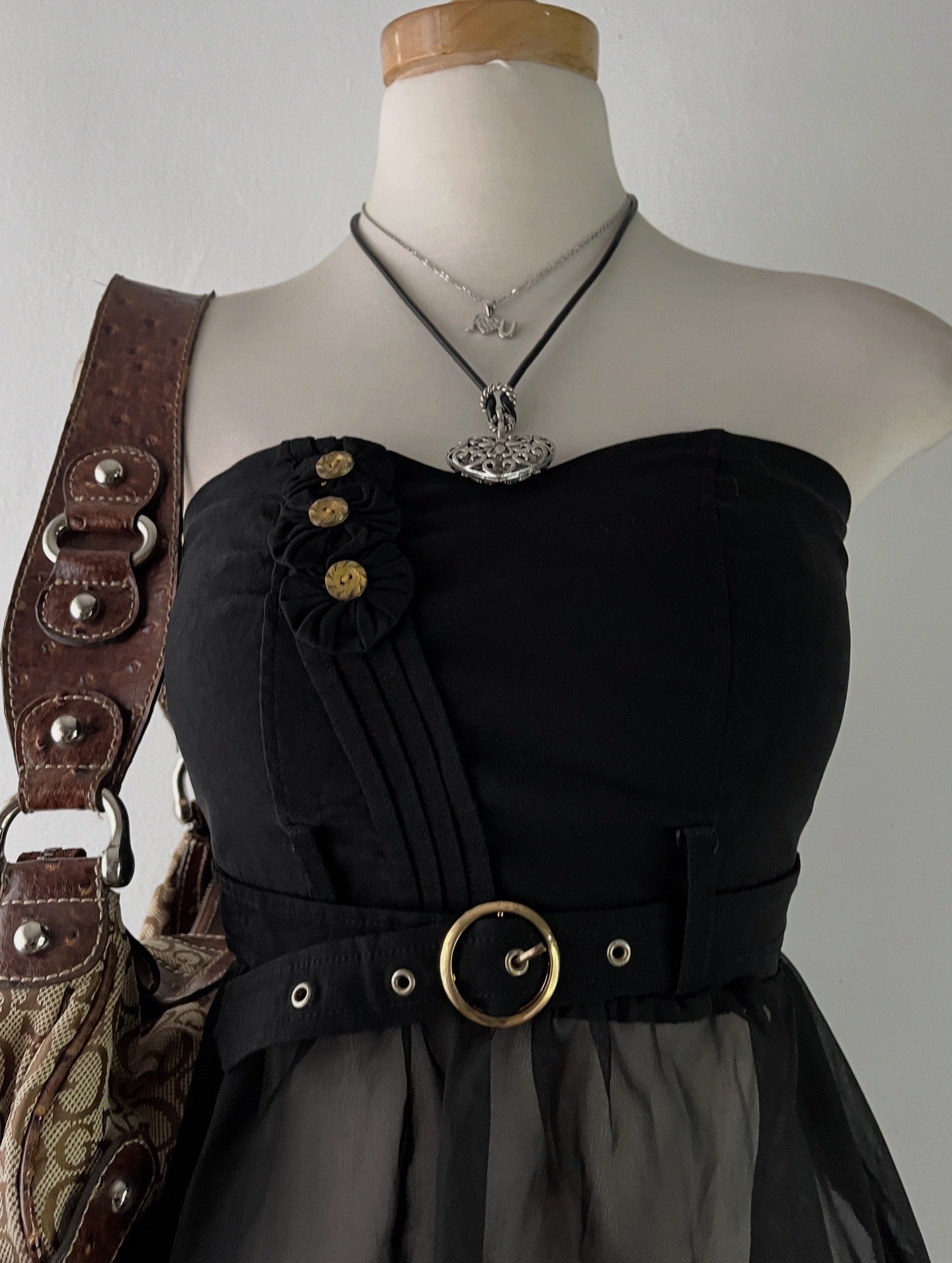 Gothic top with belt
