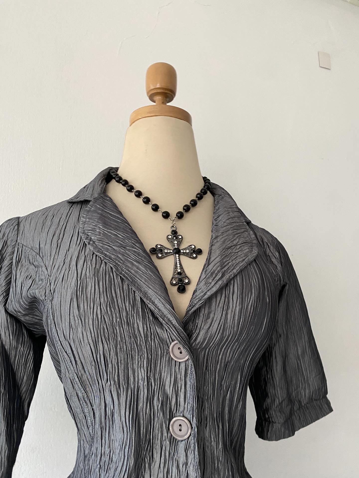 Gray iridescent top