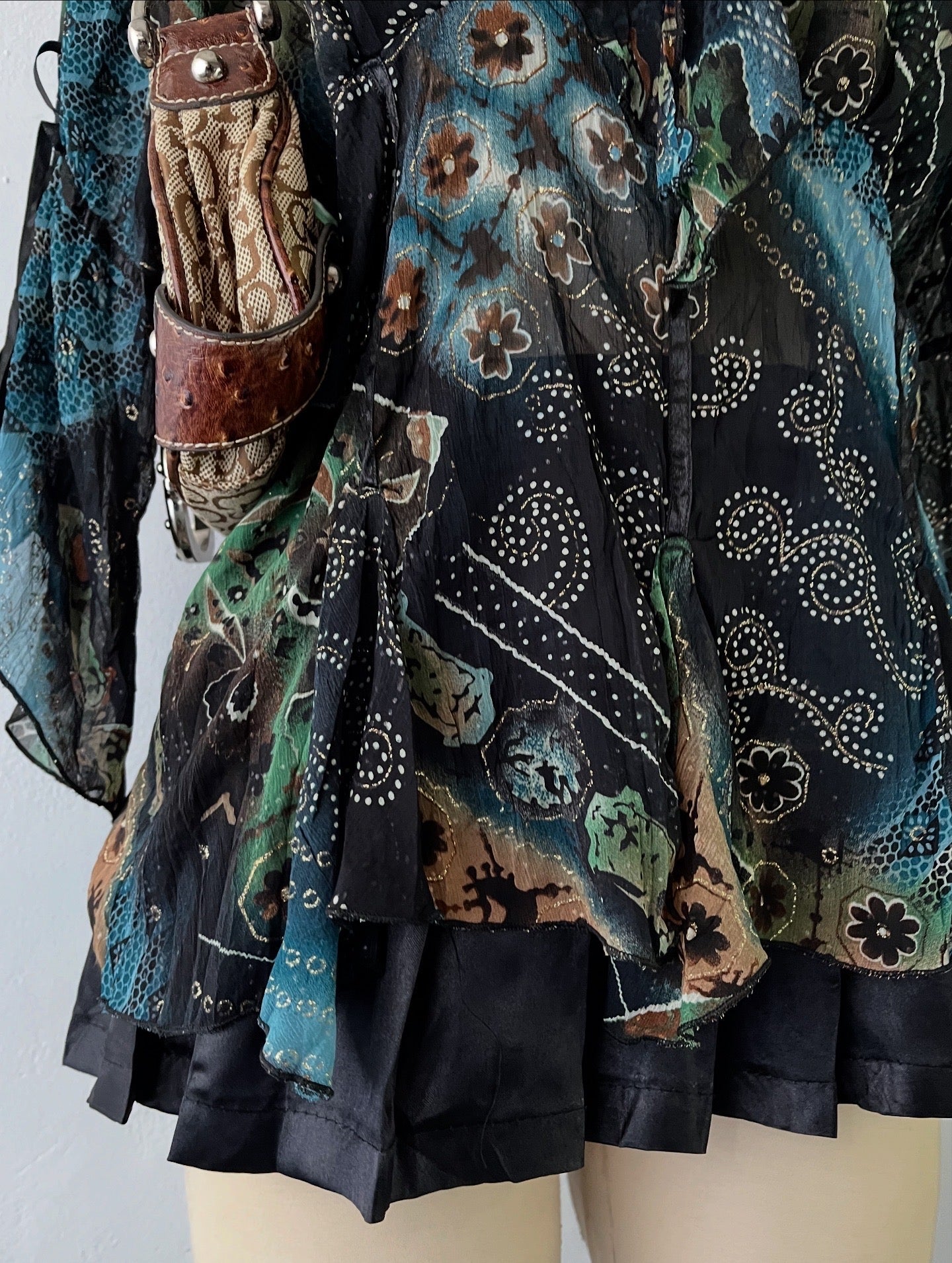 Boho chic top