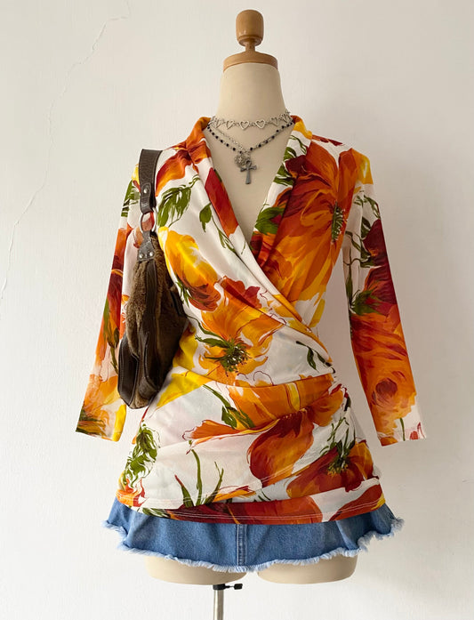 Adorable floral blouse-Size M