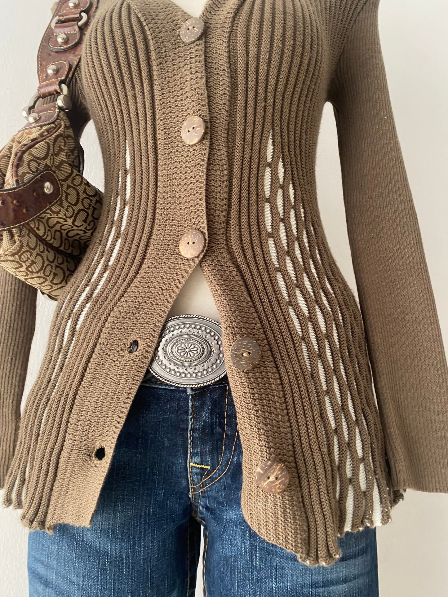Knitted cardigan