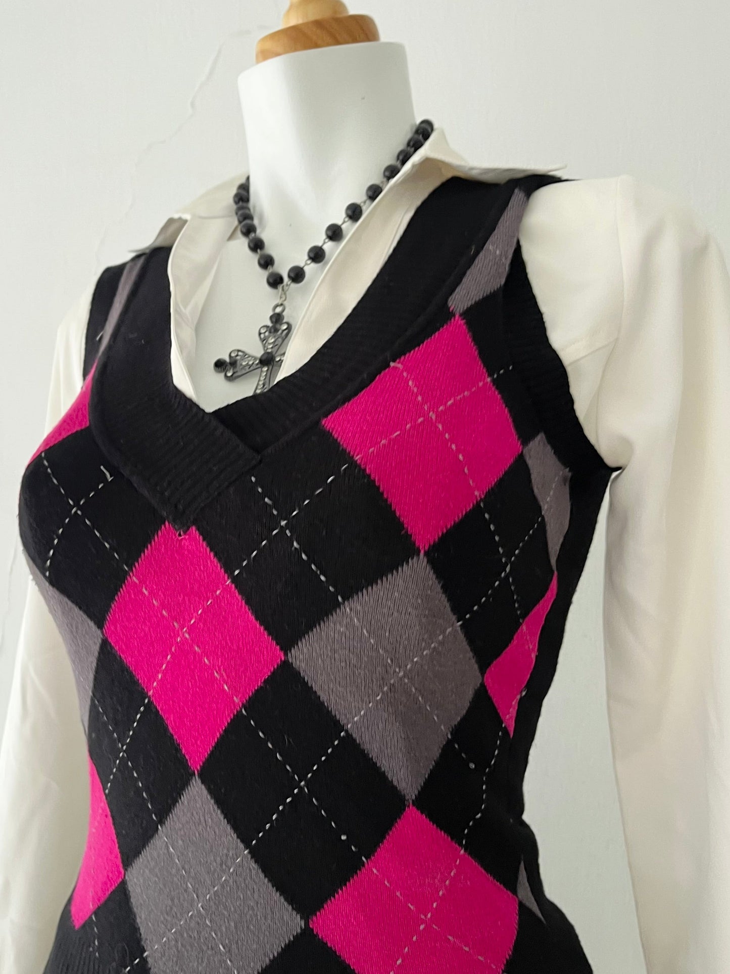 Knitted vest- size S